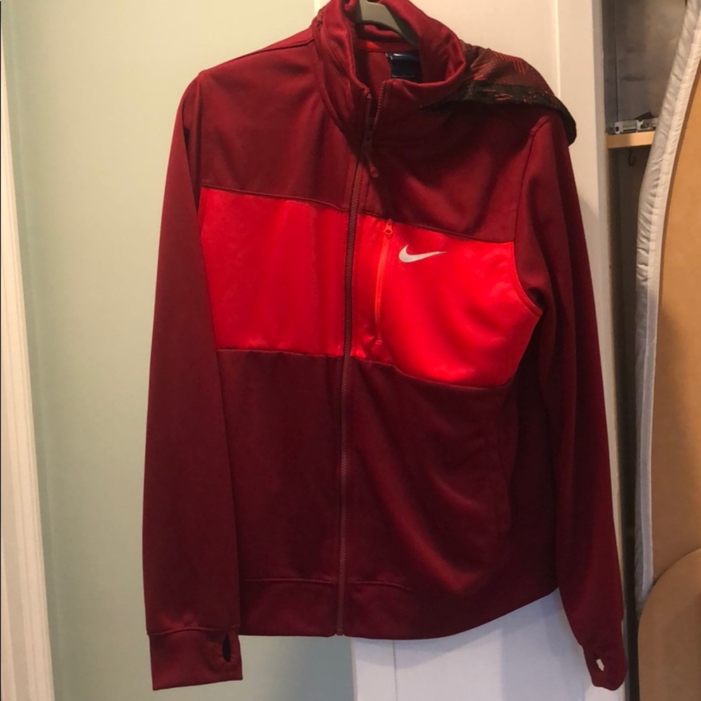 Men’s Nike jacket, size L